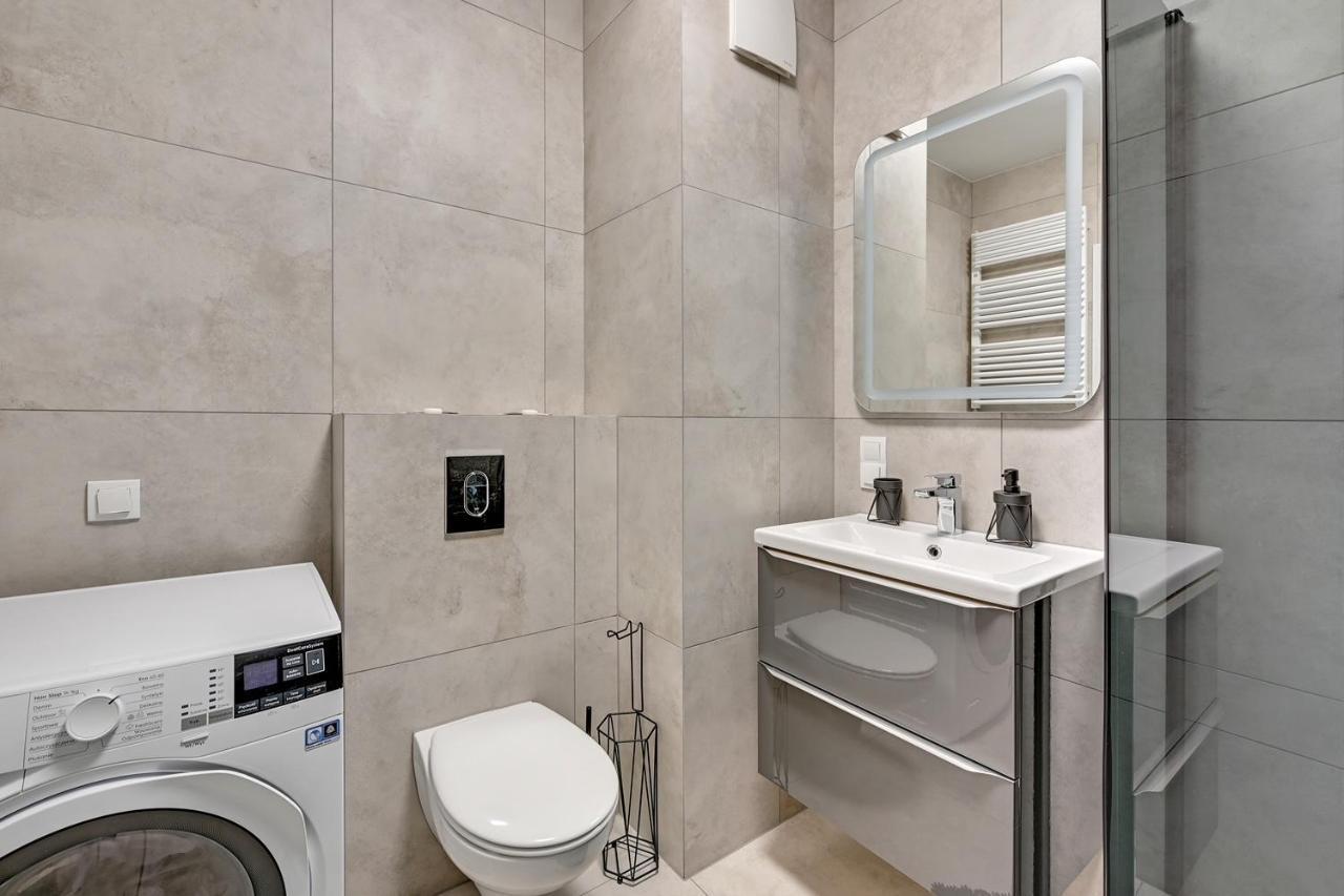 Maya'S Flats & Resorts 15 - Nadmotlawie Gdansk Bagian luar foto